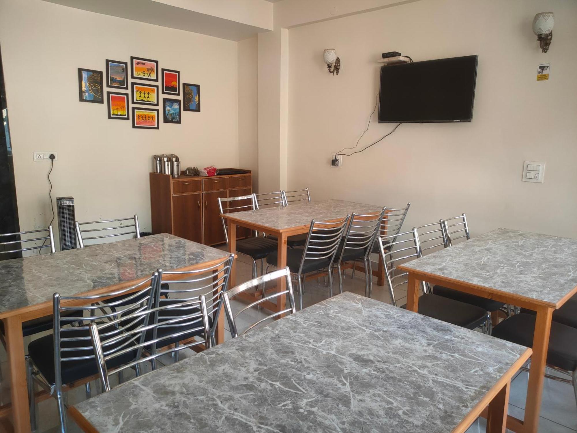 Hotel Cozy Haven Mandi Εξωτερικό φωτογραφία